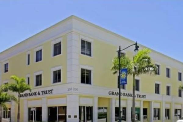 Fort Pierce Hotel